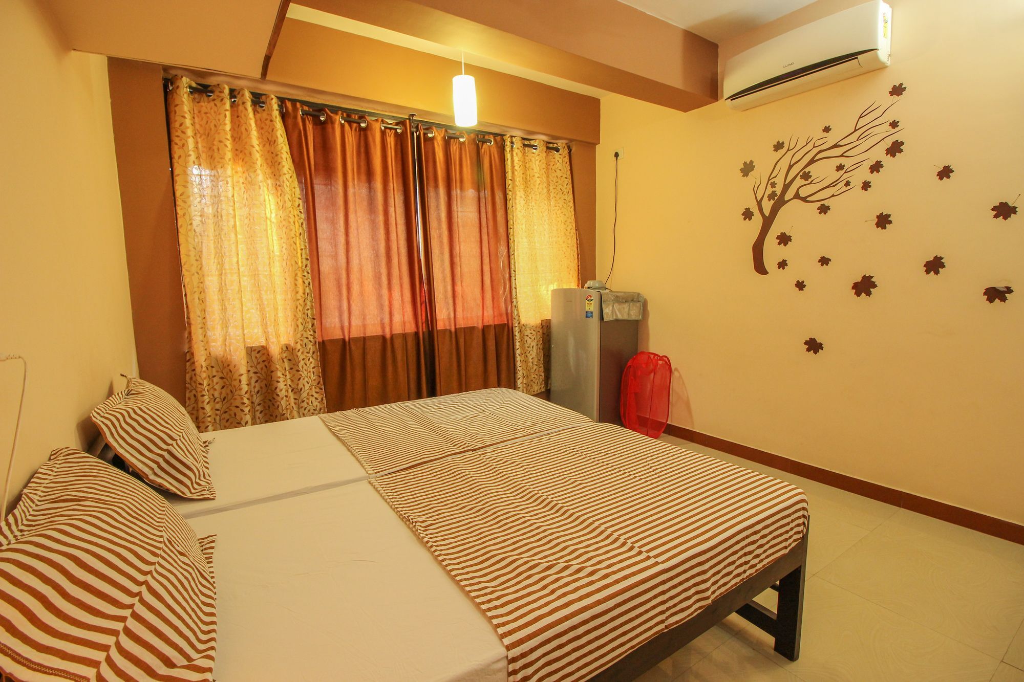 Oyo 9876 Home Luxurious 5Bhk Porvorim Exterior foto