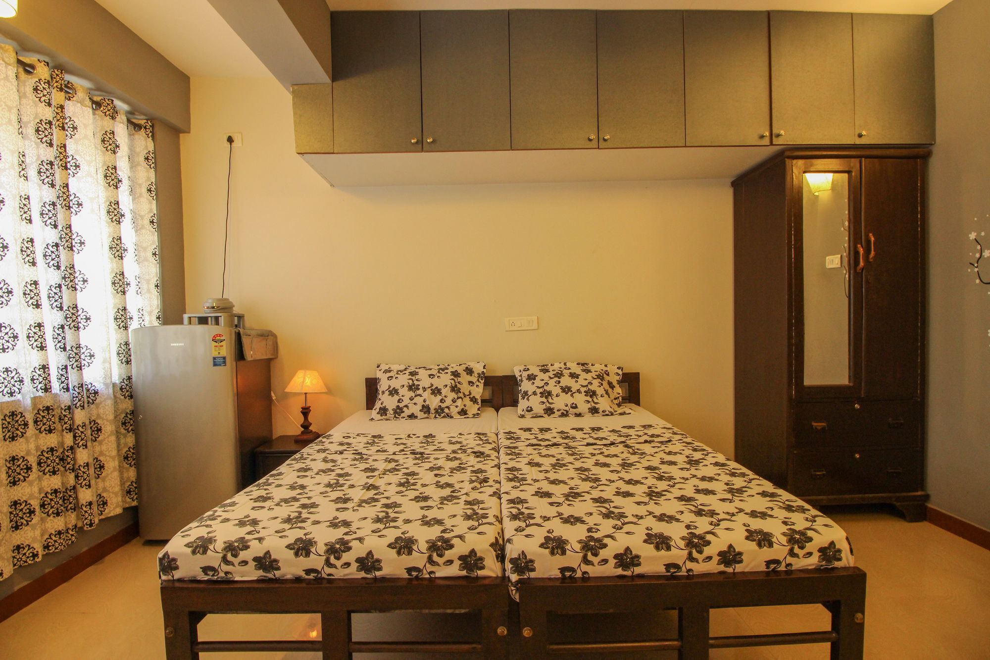 Oyo 9876 Home Luxurious 5Bhk Porvorim Exterior foto